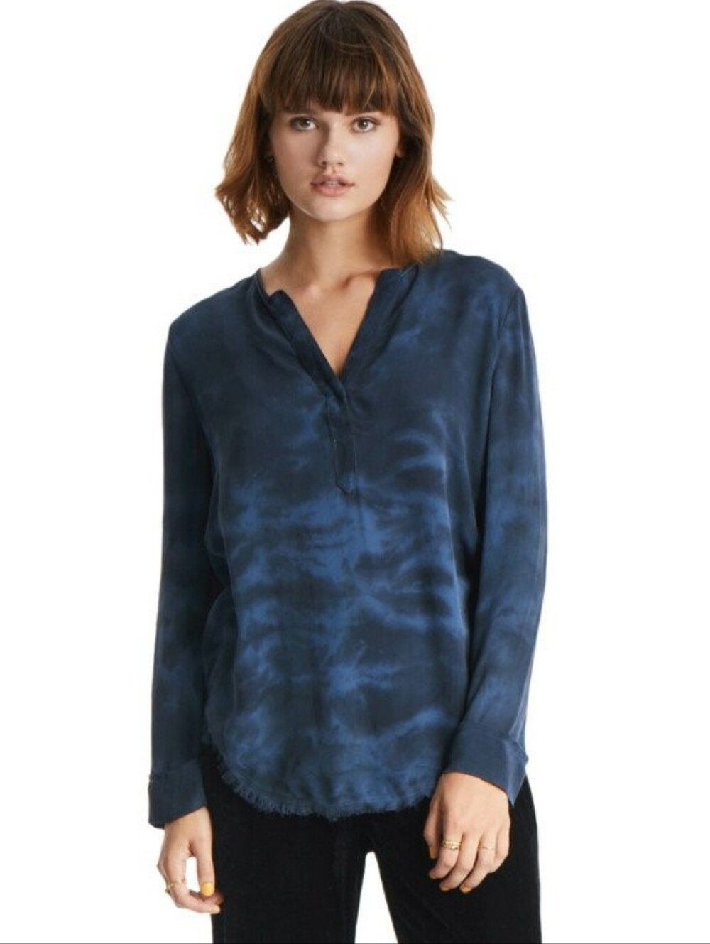 Go By Gosilk Blue Marbled Long Sleeve Snap Front‎ Top